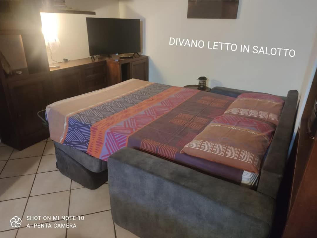 Appartement La Dimora Del Borgo à Pinerol Extérieur photo